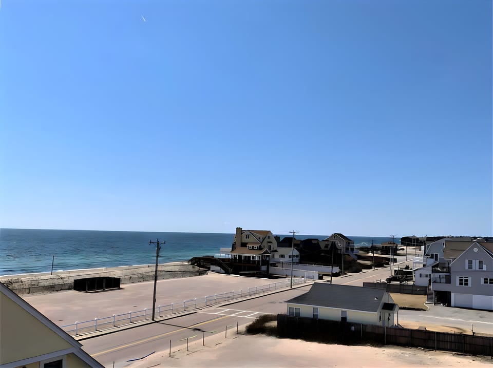 Watch Hill LIghthouse Suite | Water view