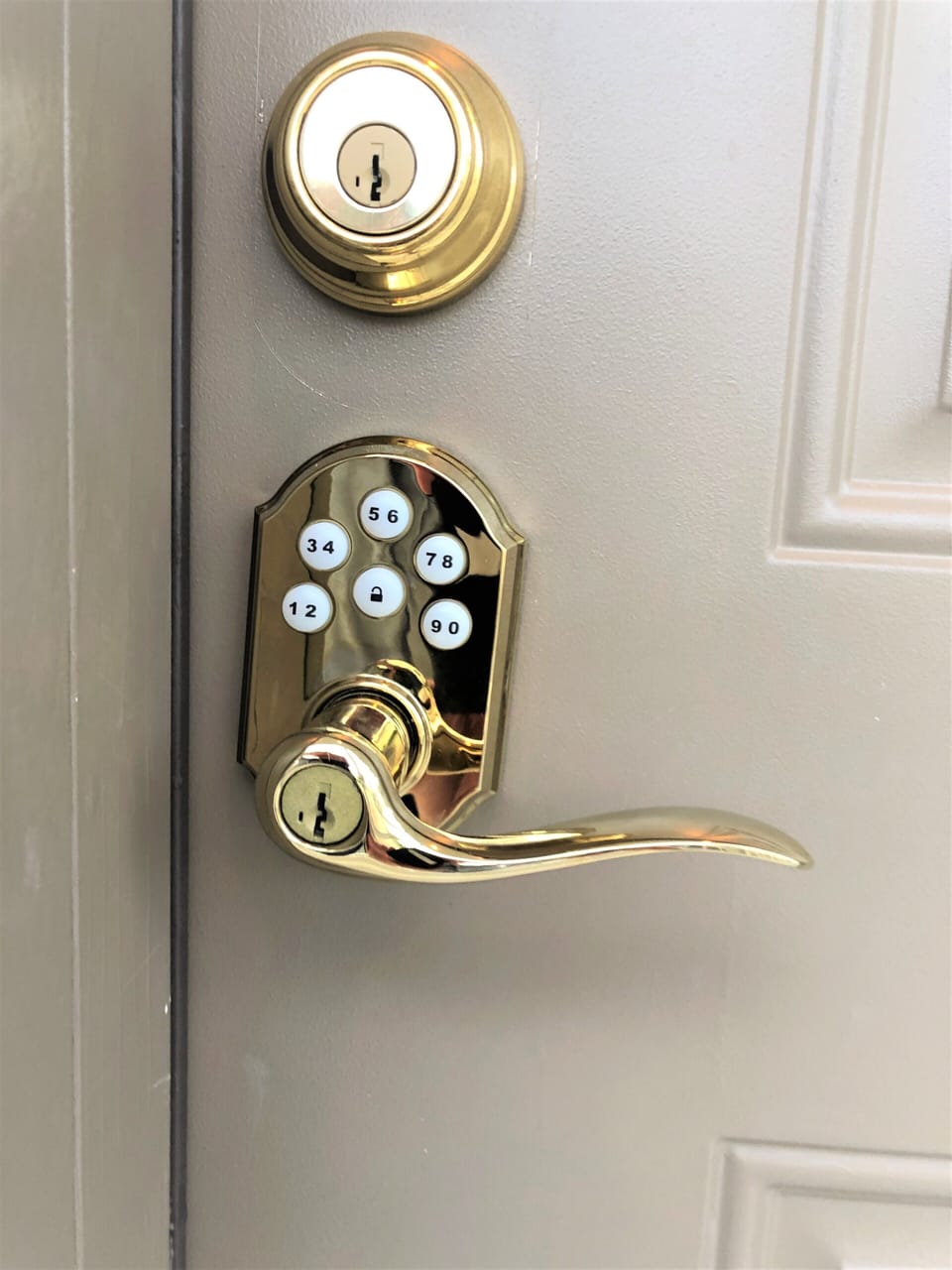 Unique combination code provided for just your stay to ensure security.