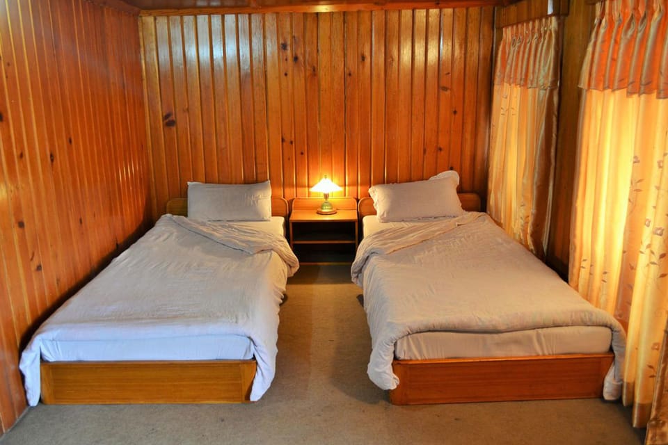 Twin Room, Private Bathroom | In-room safe, iron/ironing board, free WiFi