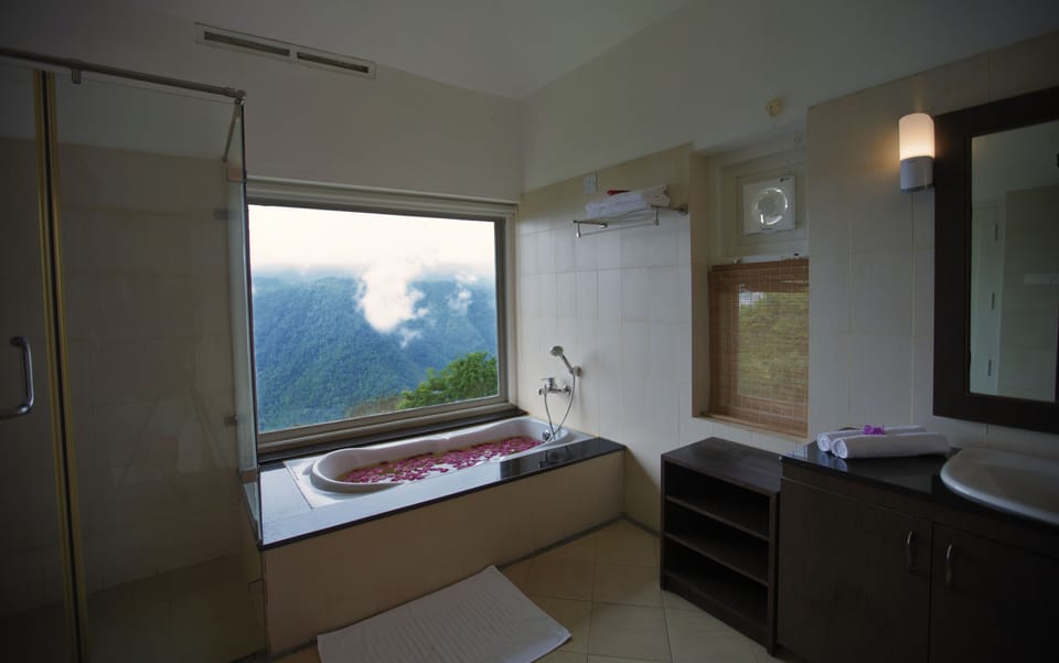 Villa, Mountain View | Bathroom | Free toiletries, hair dryer, bathrobes, towels