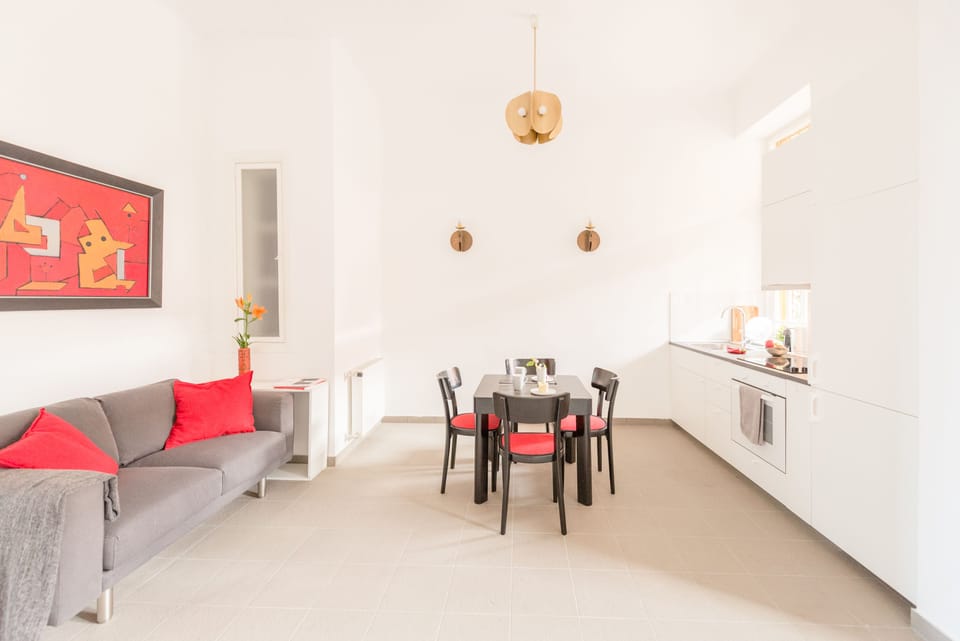 Apartment, 1 Bedroom (Hevesi Sandor square 1, 1077 Budapest) | In-room dining