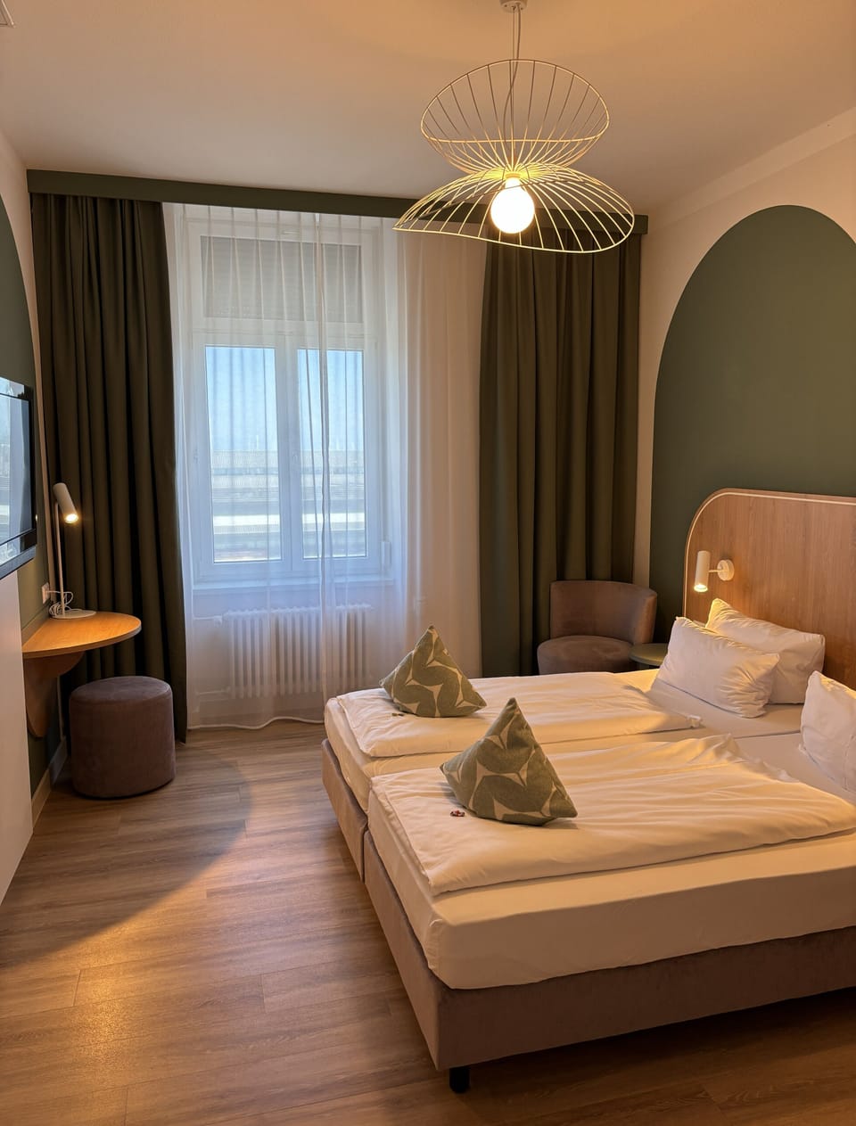 Double or Twin Room | In-room safe, desk, blackout drapes, free WiFi
