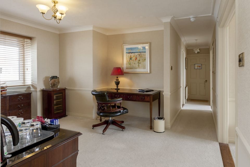 In-room business center