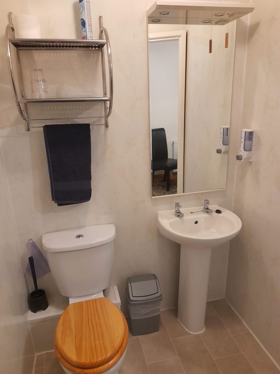Phoenix Guest House Bed and Breakfast in Blackpool
