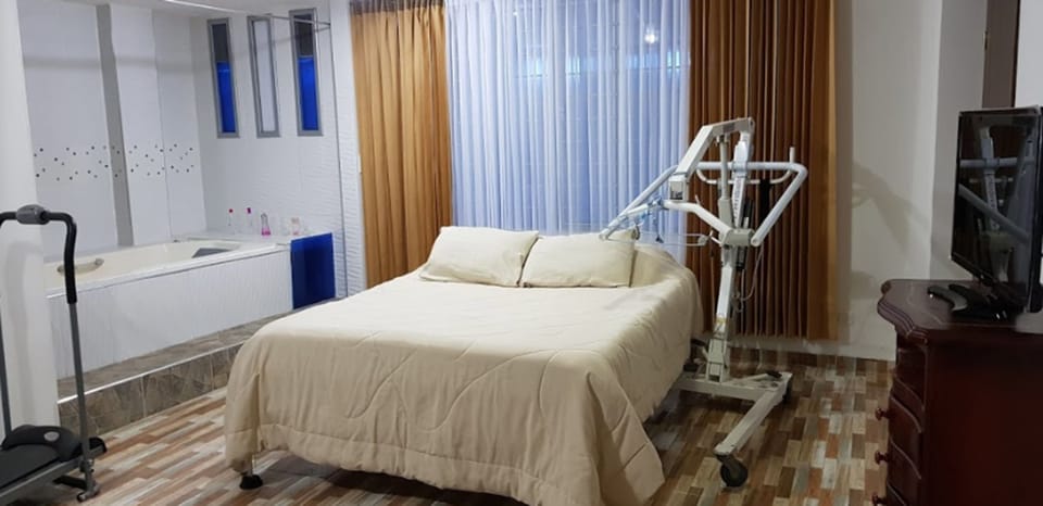 Superior Room, Accessible, Hot Tub | Soundproofing, free WiFi