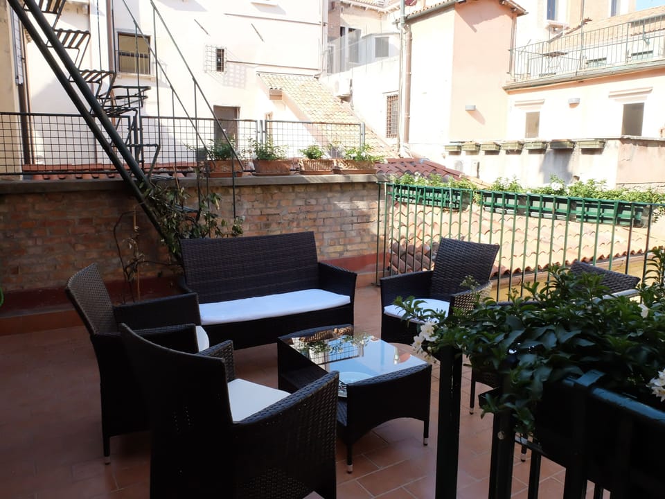 Terrace/patio