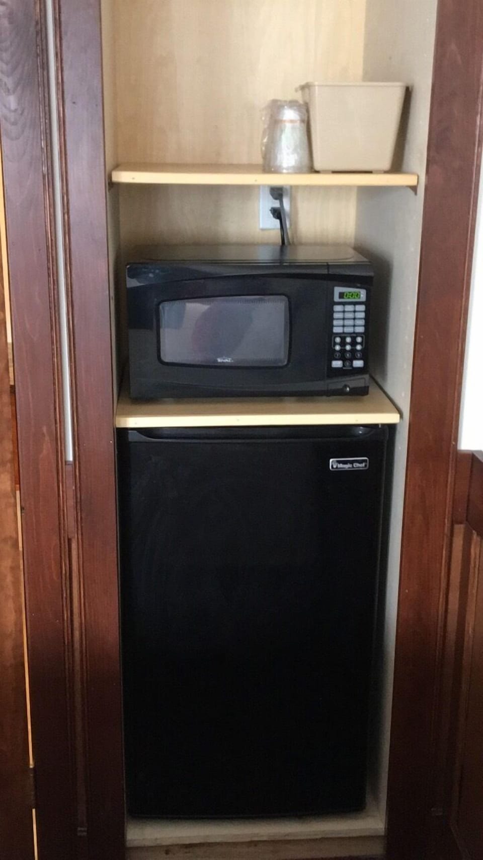 2 Double Bed room, (Non Smoking / No Pets Allowed) | Premium bedding, free WiFi, bed sheets, alarm clocks