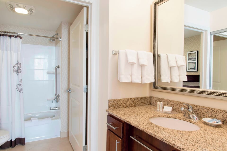 Residence Inn Marriott Moline Hotel in Moline