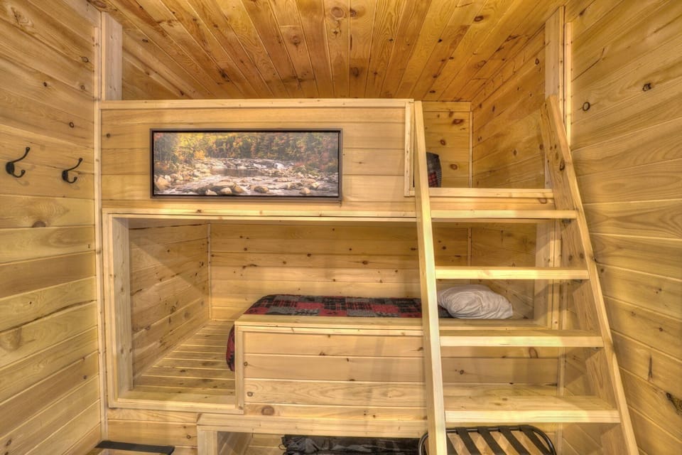 Downstairs Twin Bunkbed