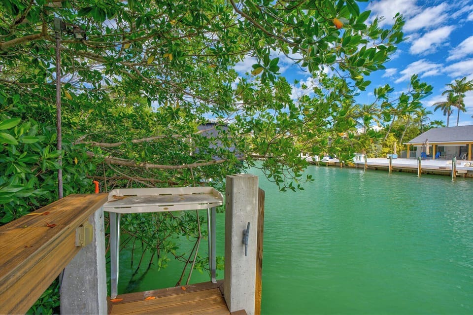 Clean your fresh catch in paradise.