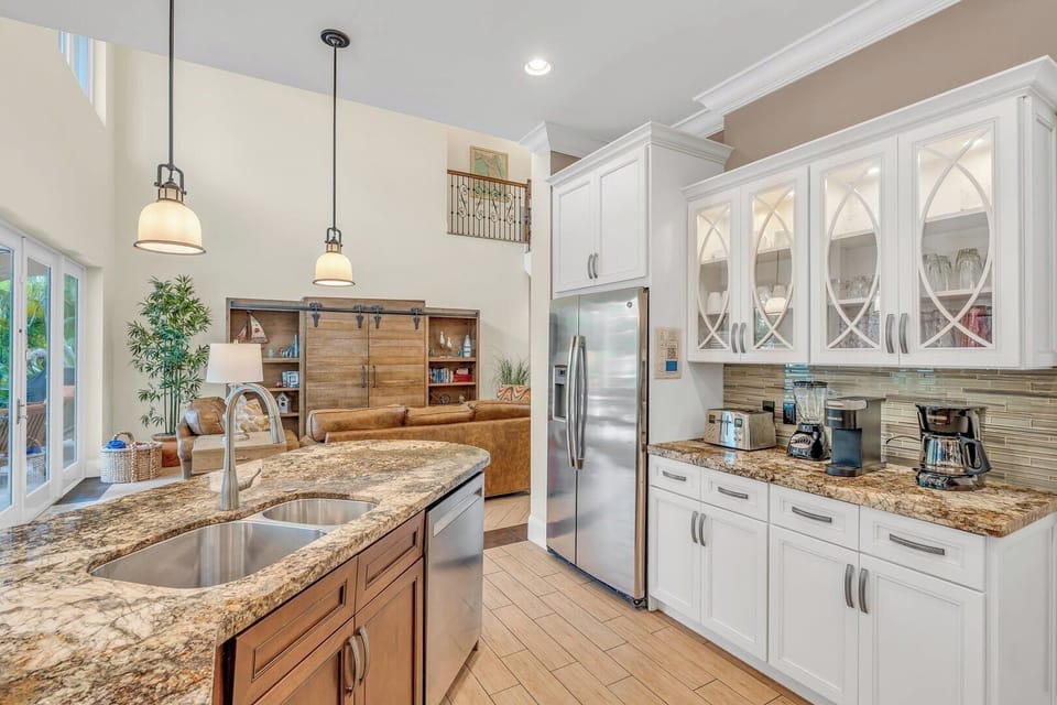 Florida Keys vacation rental kitchen area.