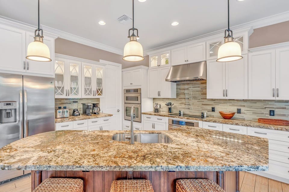 Florida Keys vacation rental kitchen area 3.