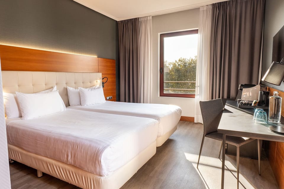 Down comforters, minibar, in-room safe, desk