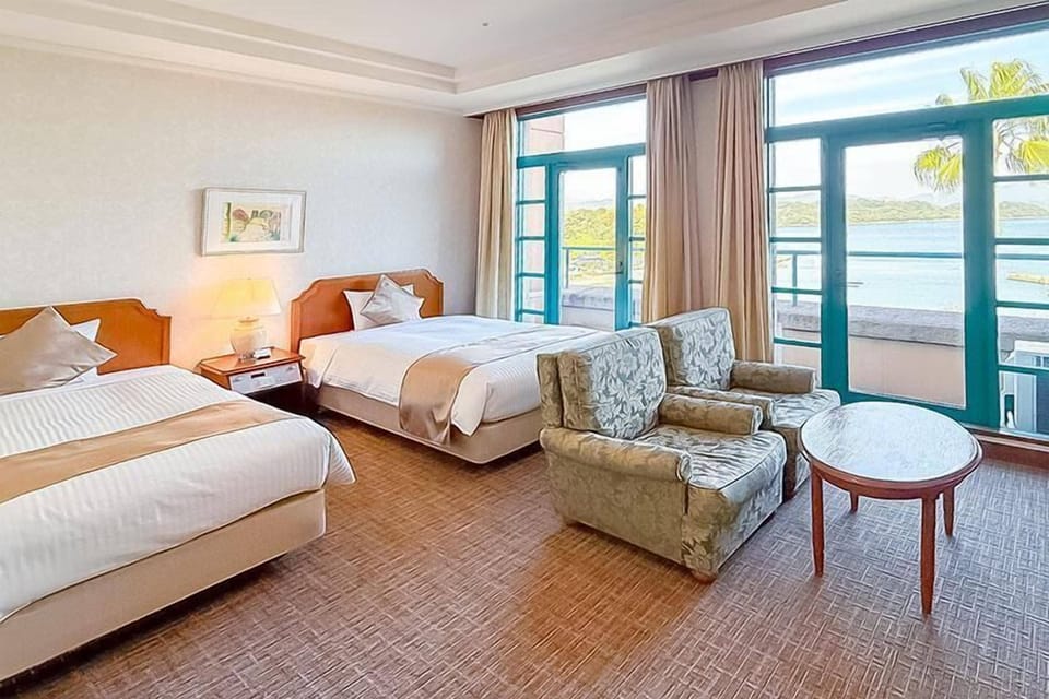 Standard Twin Room holds 2 people - Indoor Bath - Non-Smoking | WiFi (free), bed sheets