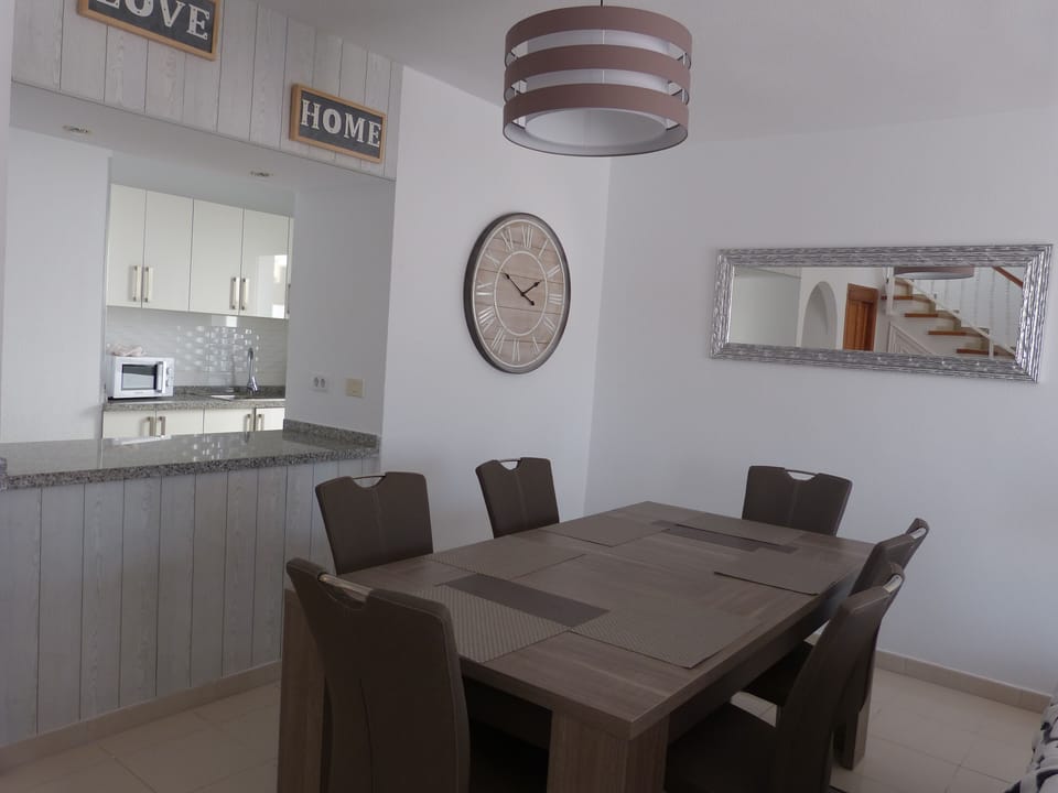 Modern open plan dinning area.