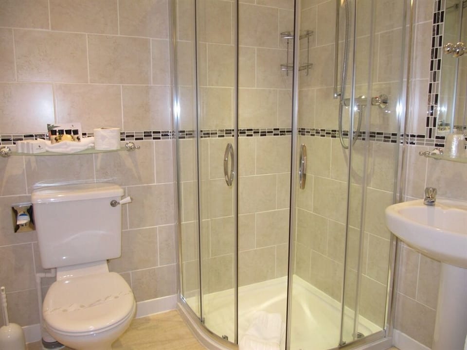 The Shirley Bed and Breakfast in Torquay