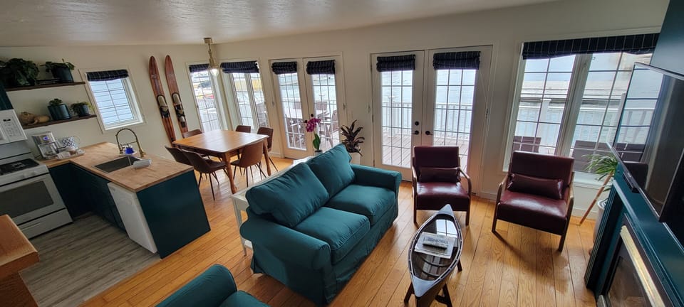 Lighthouse's living room is filled with comforts to make your stay in the Thousand Islands relaxing.