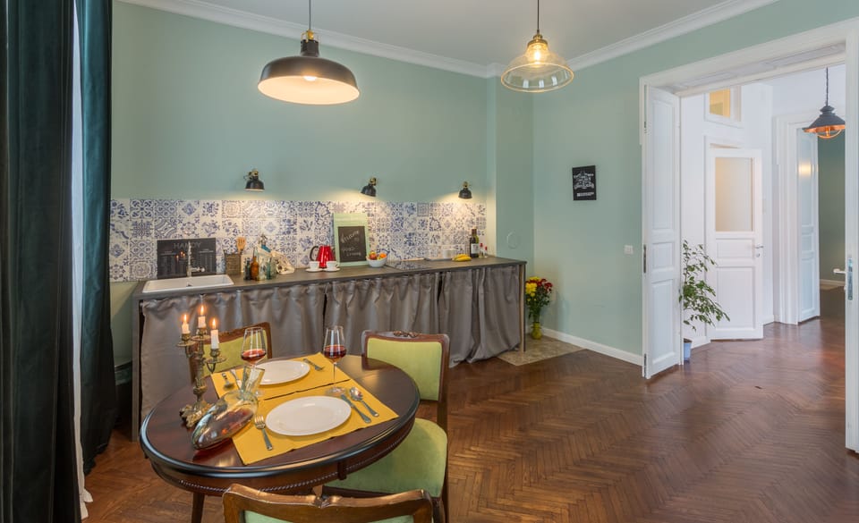 Private kitchenette