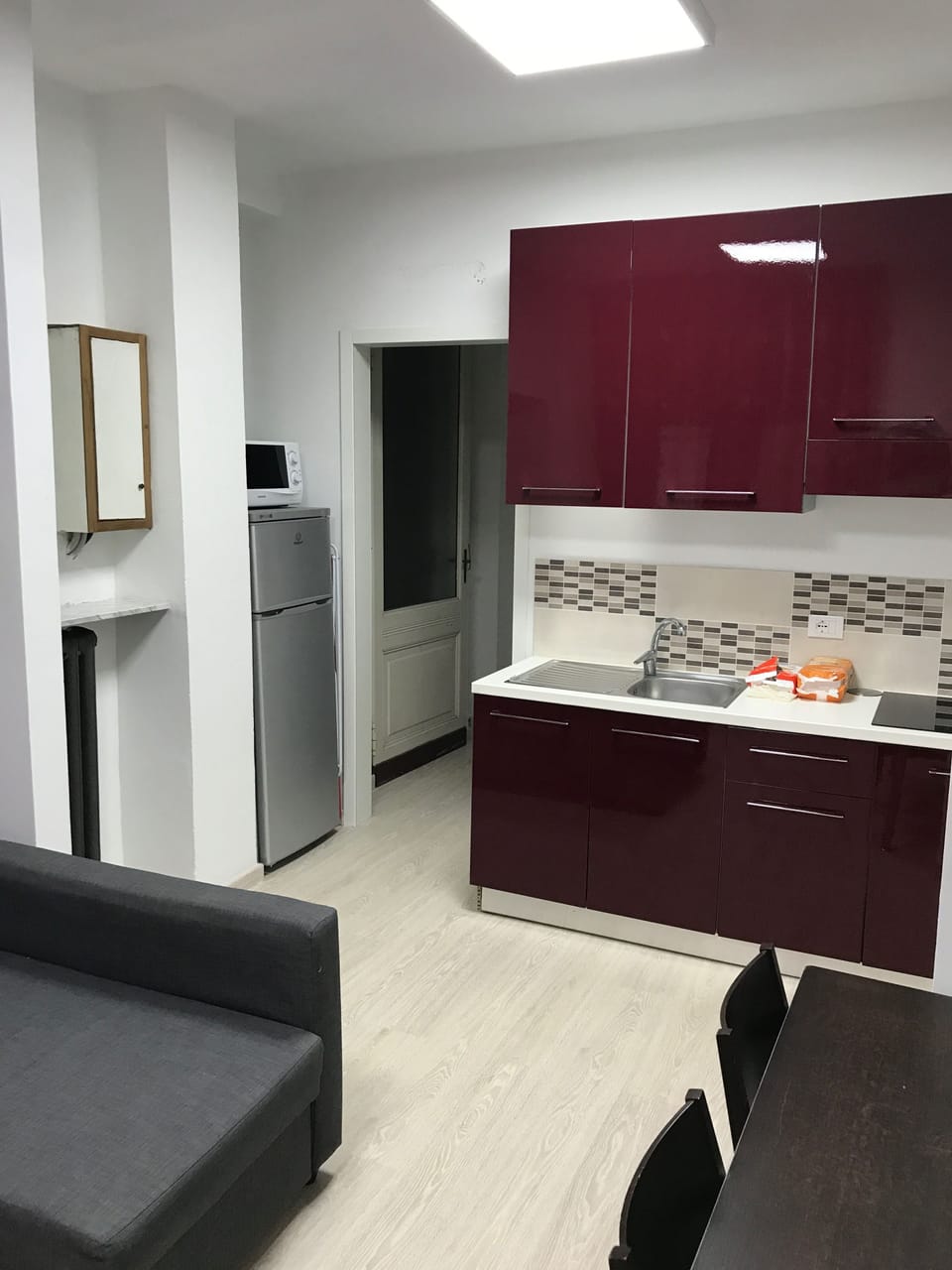 Studio | Private kitchenette | Full-size fridge, microwave, stovetop, coffee/tea maker