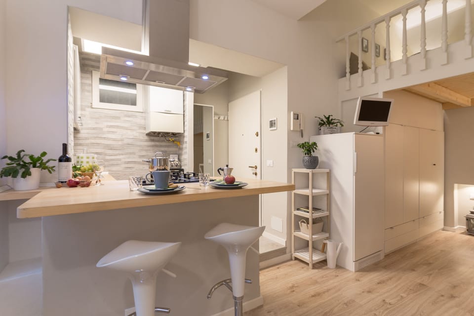 Studio | Private kitchen | Full-size fridge, oven, stovetop, espresso maker