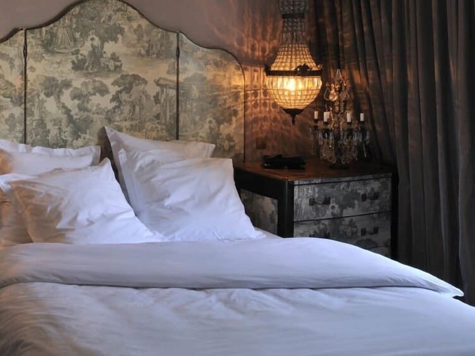 Premium Double Room, Private Bathroom, Garden View (Chambre Chenin)