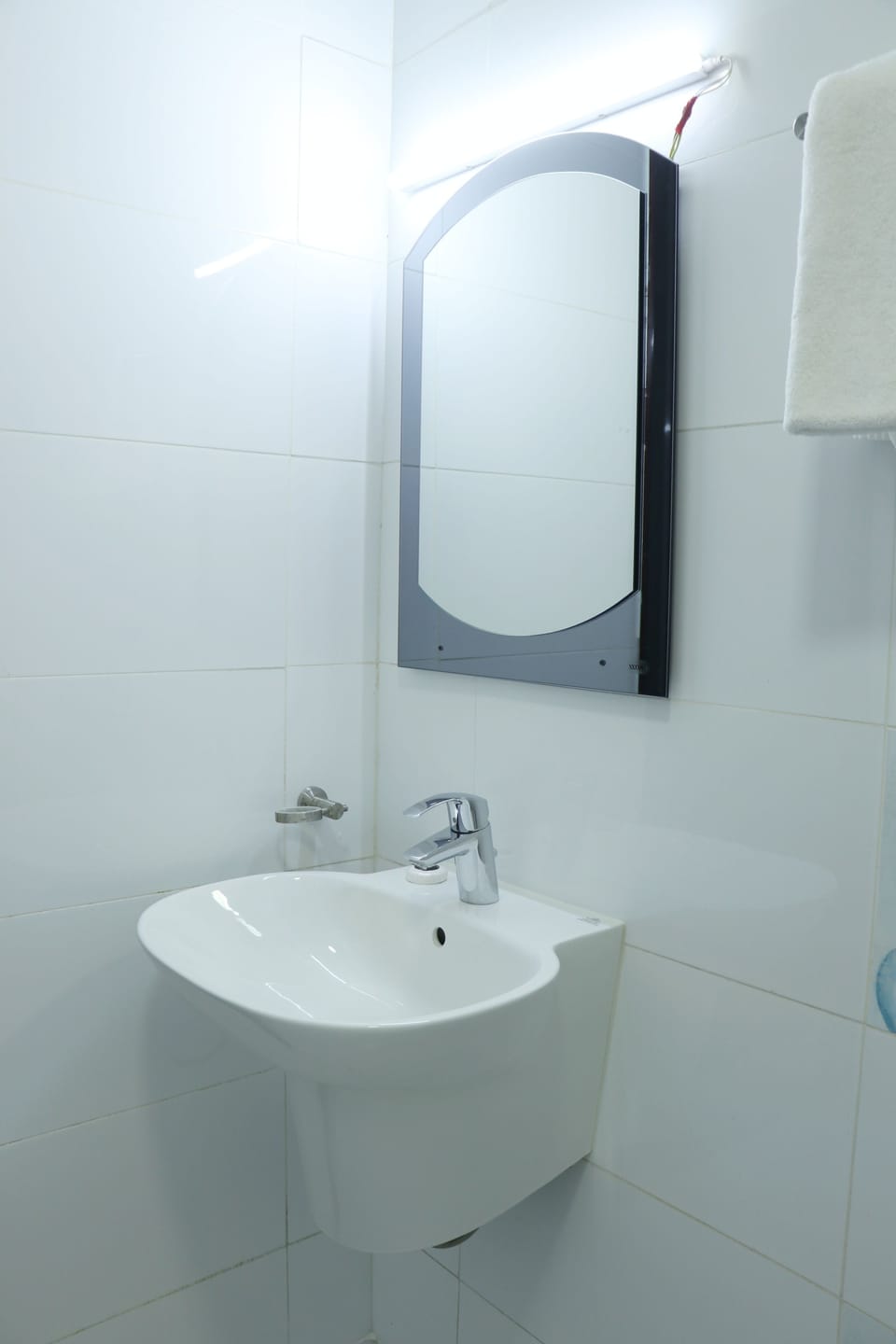 Standard Room, 1 Bedroom | Bathroom sink