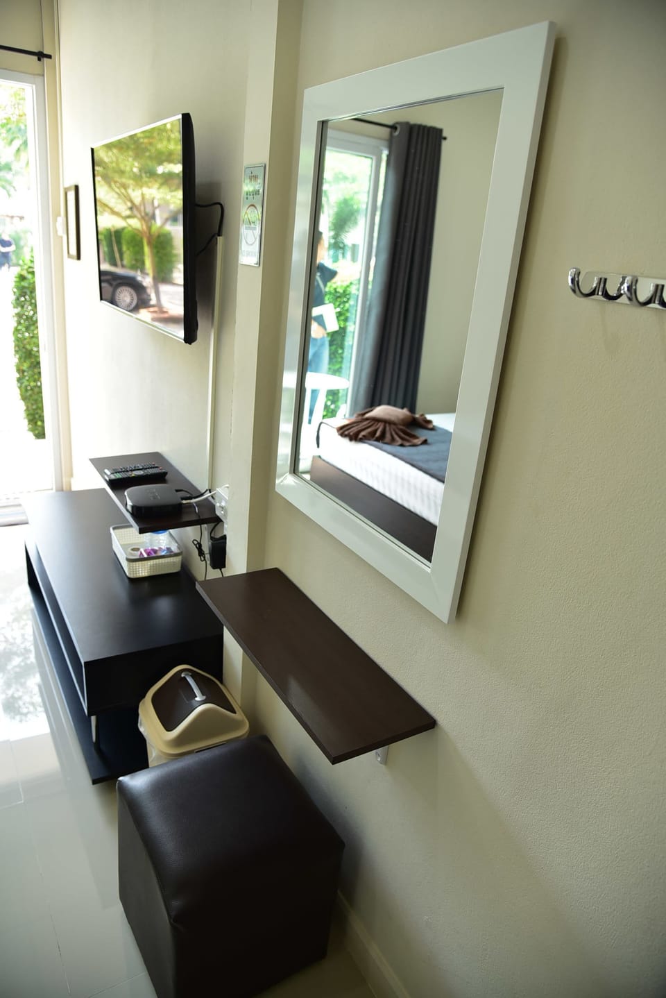 Room amenity
