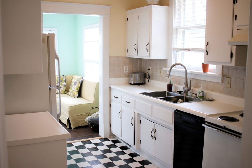 There is plenty of workspace for preparing meals or, like us, takeout/delivery.