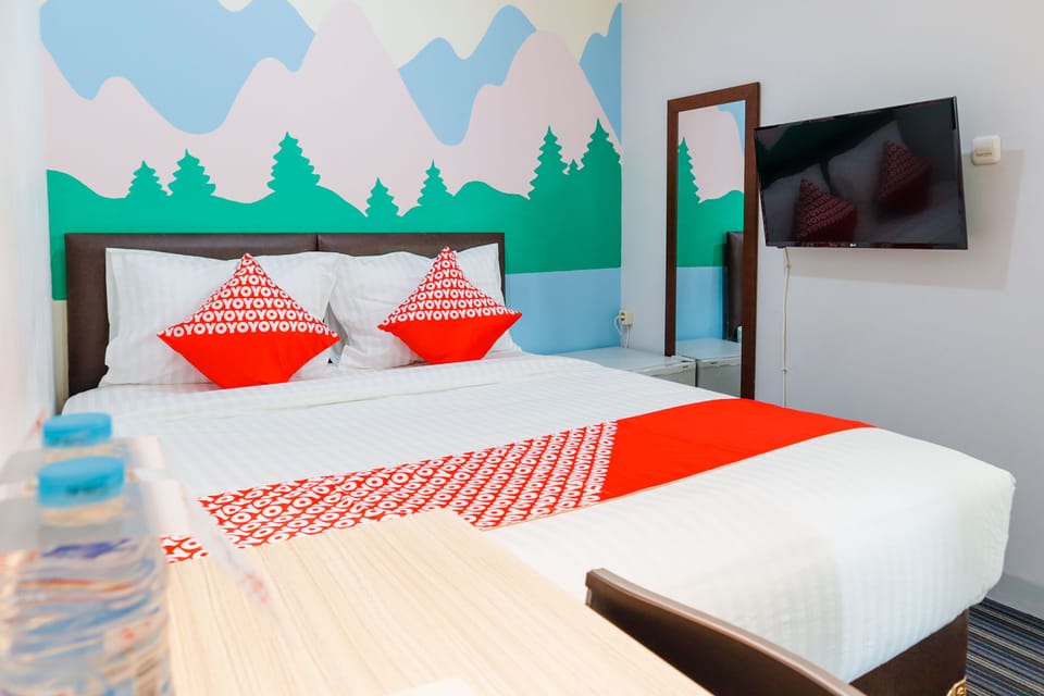 Deluxe Double Room | 1 bedroom, desk, free WiFi, bed sheets
