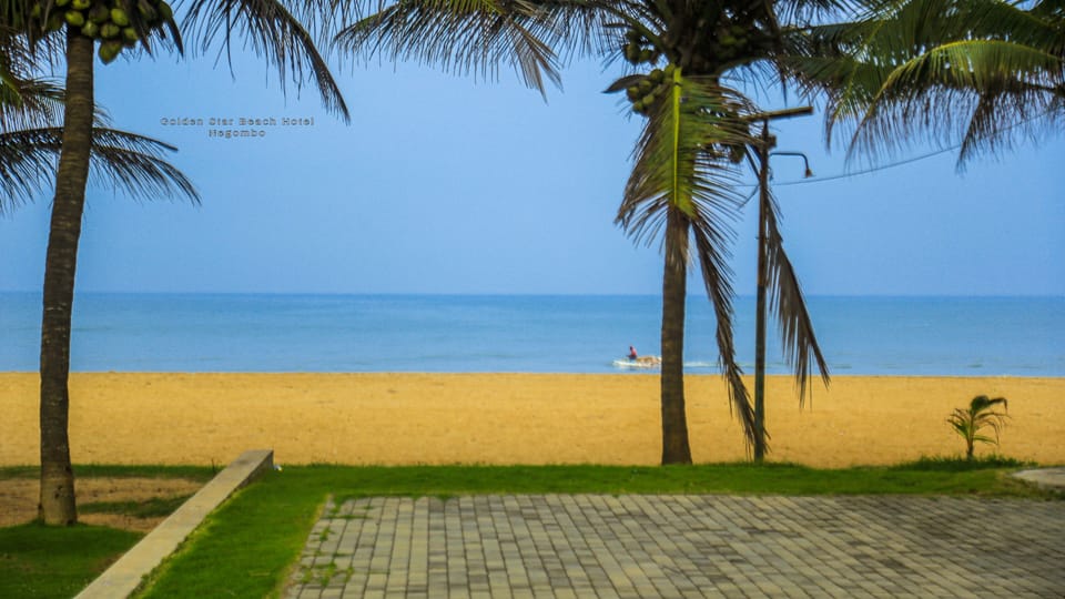 Golden Star Beach Hotel Hotel in Negombo
