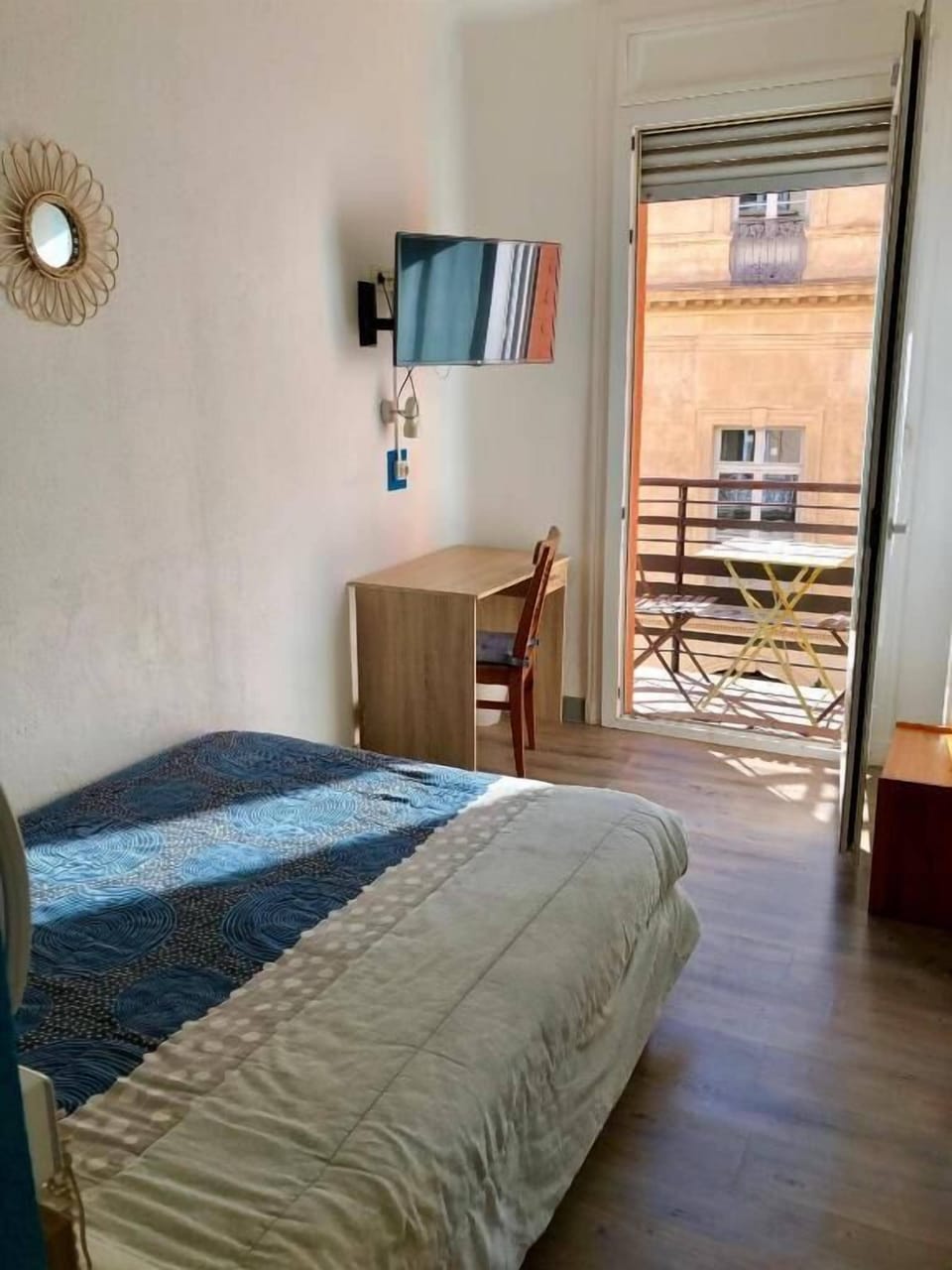 Economy Single Room | Premium bedding, desk, laptop workspace, blackout drapes