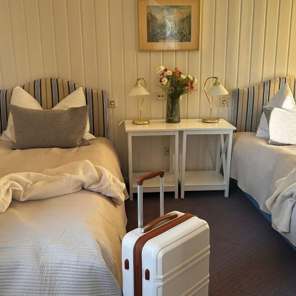 Desk, free cribs/infant beds, free WiFi, bed sheets