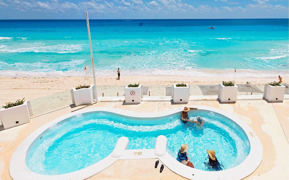 Resort Kiddy Pool overlooks the Beach, located on the Pool Deck