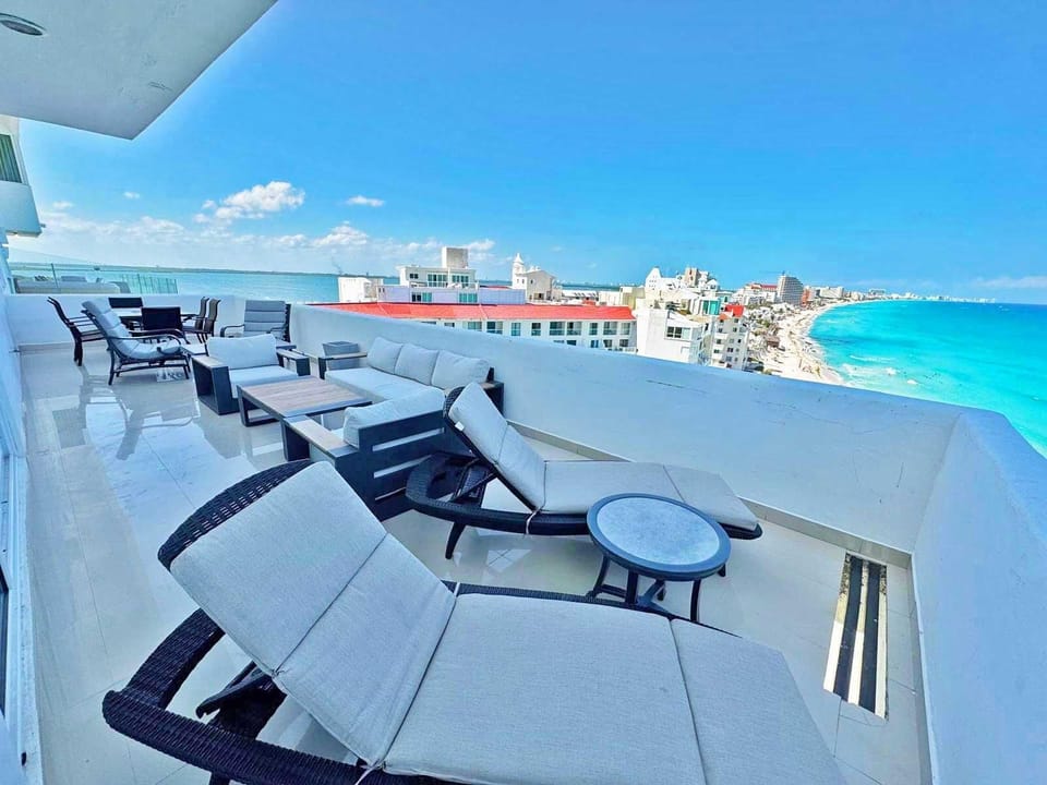 Penthouse #3702 Terrace with Awesome Views, new sofa set, lounge chairs and plenty of table seating for outdoor dining.