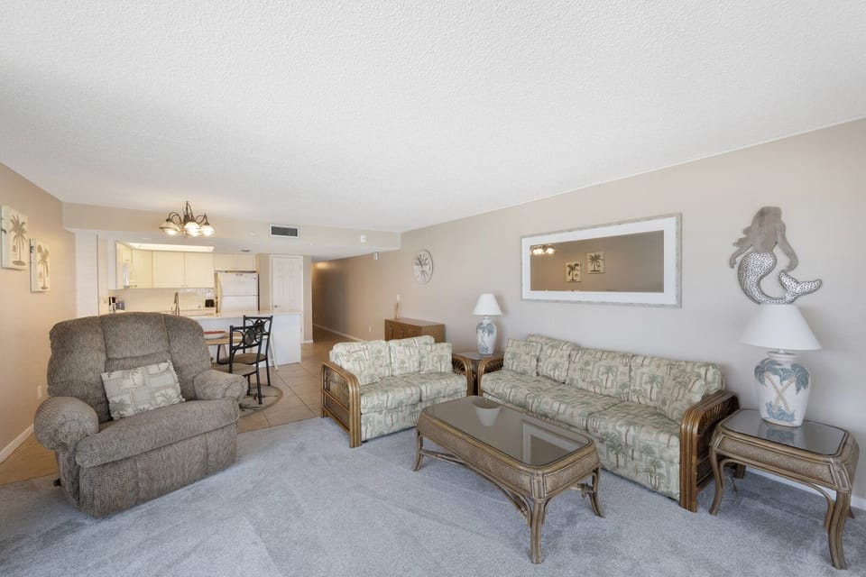 Sandy Shores 305 Living Room