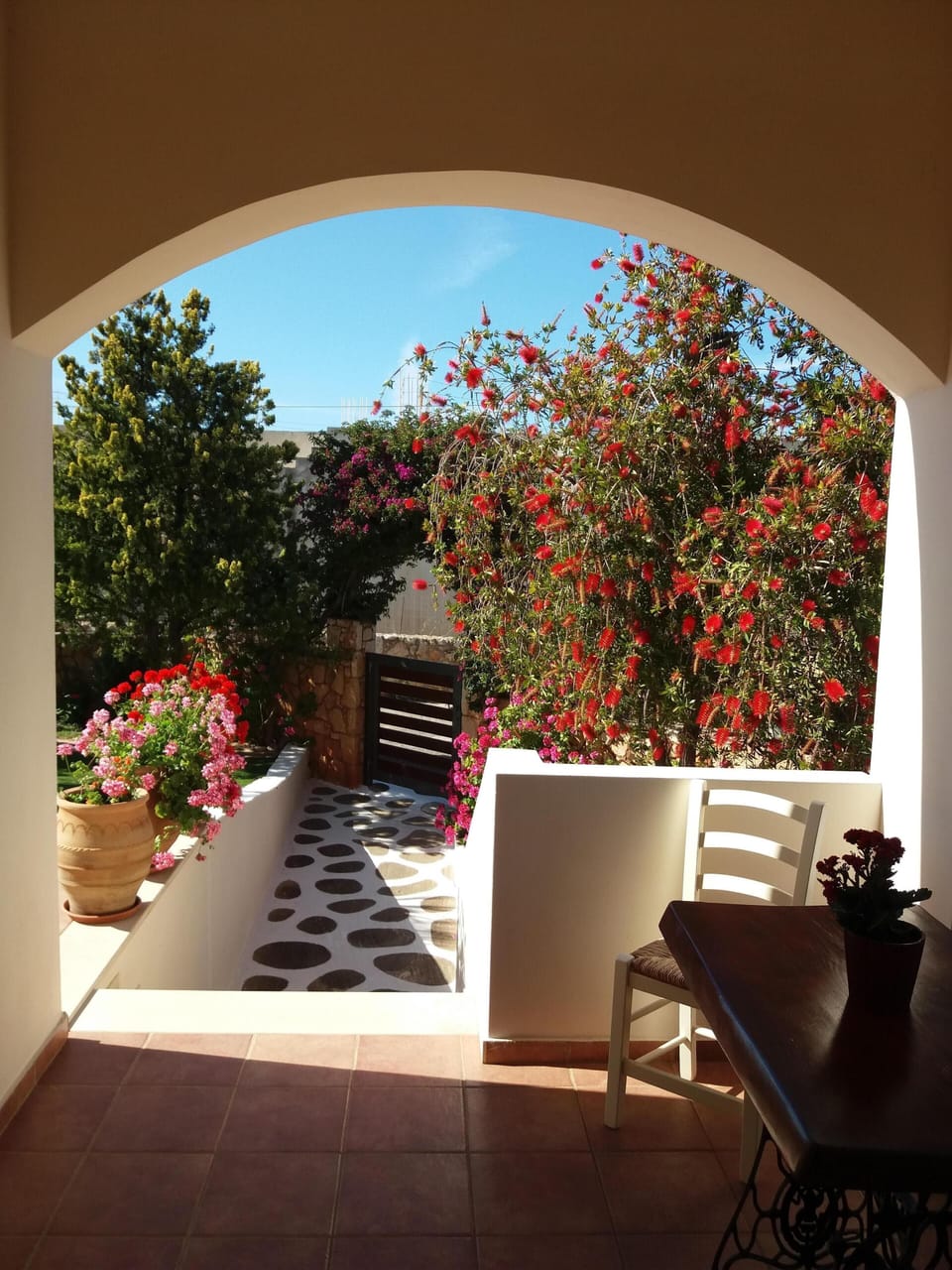  entrance- small balcony