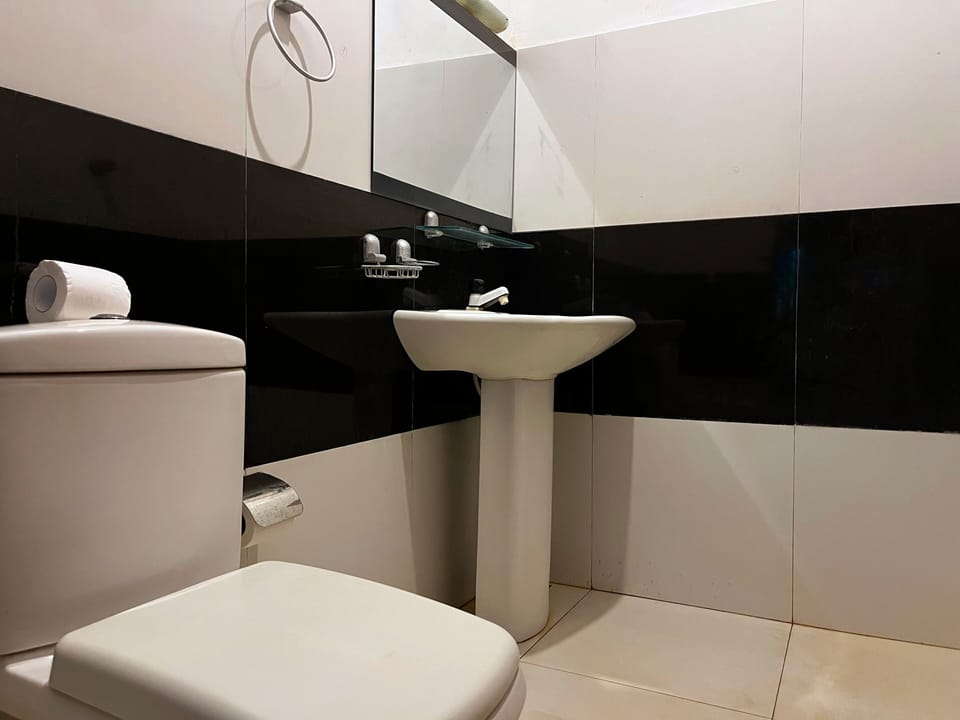 1 bedroom, in-room safe, individually decorated, individually furnished
