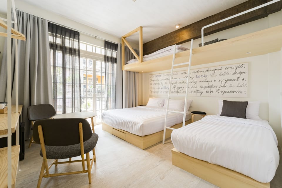 Family Room | Minibar, in-room safe, blackout drapes, free WiFi