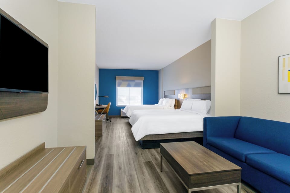In-room safe, desk, soundproofing, iron/ironing board