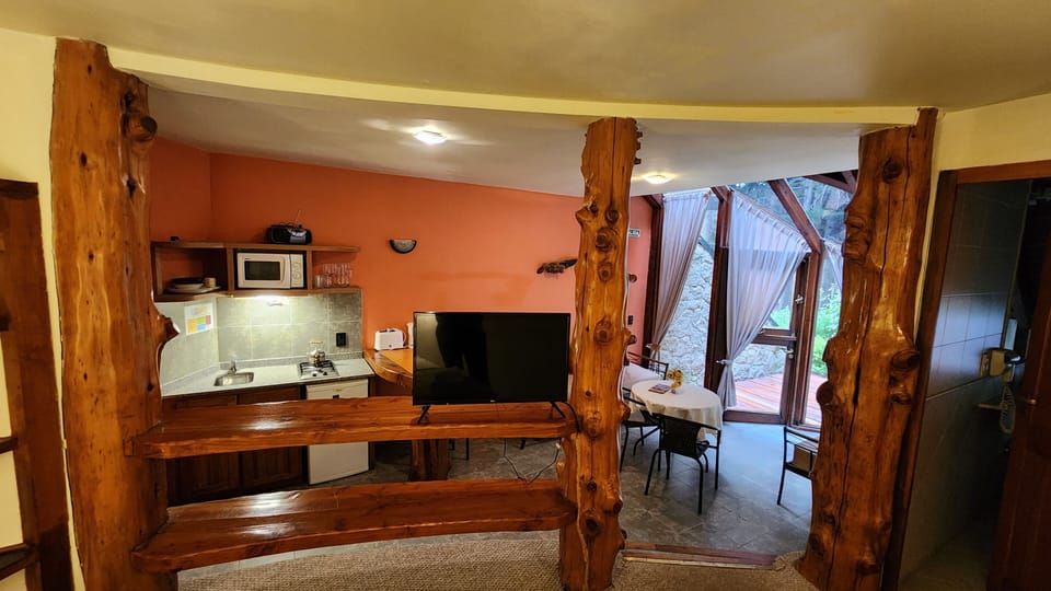 Loft | 1 bedroom, in-room safe, desk, free cribs/infant beds