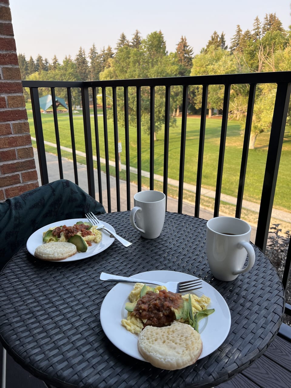 Enjoy time relaxing on the balcony overlooking Lindley Park.
