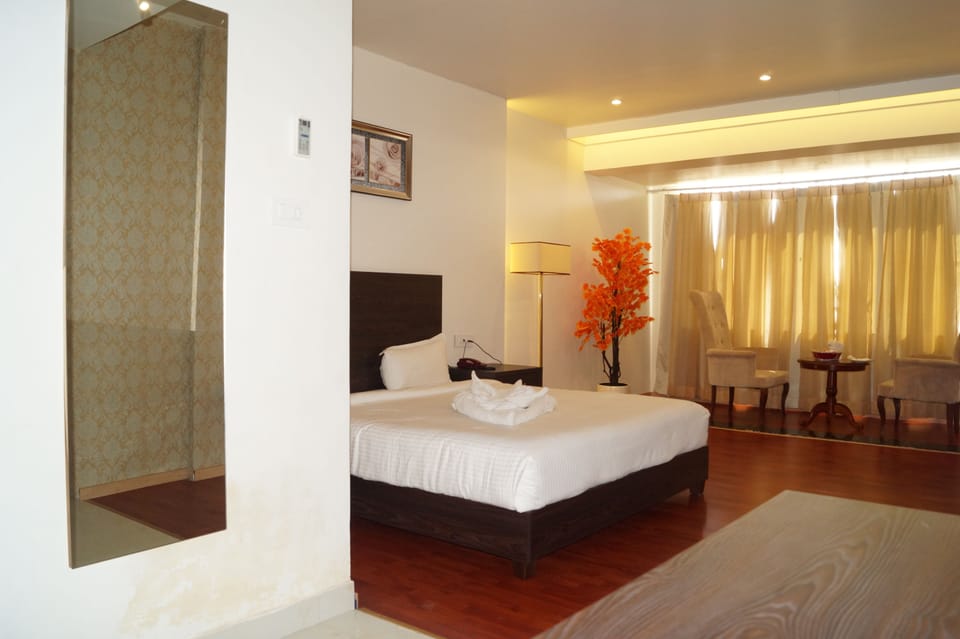 1 bedroom, minibar, in-room safe, desk