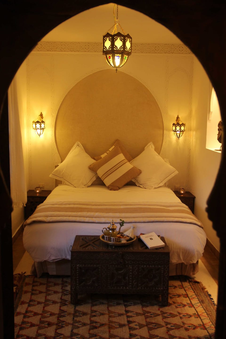 Standard Room | In-room safe, individually decorated, individually furnished, desk