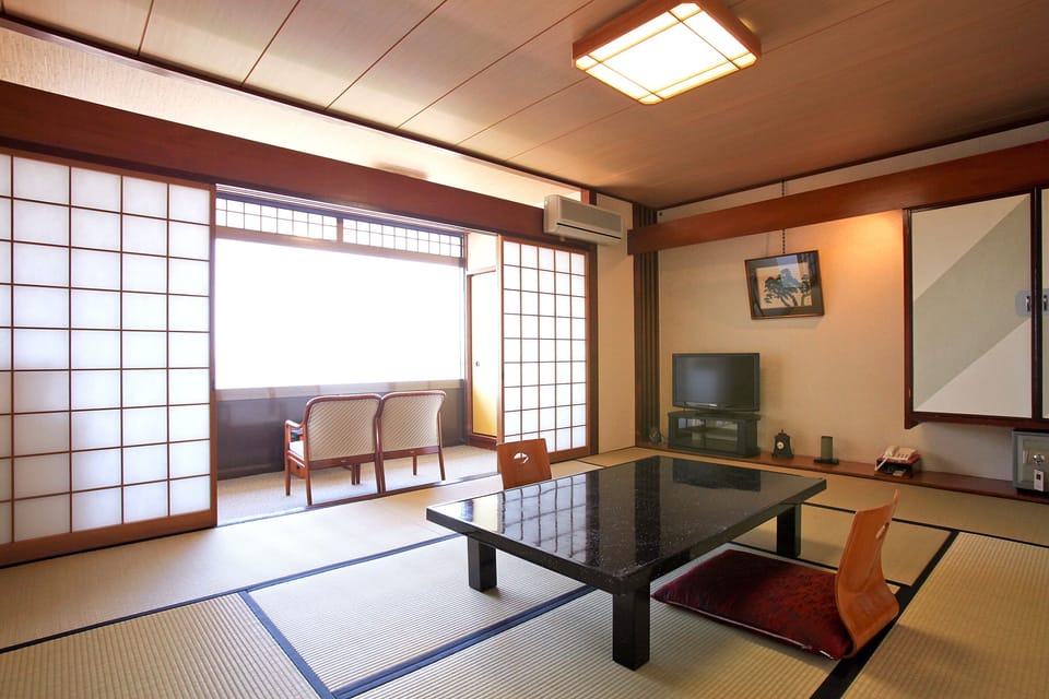 Japanese Style Room for 3 Guests, Shared Bathroom, Ocean View | WiFi (free), bed sheets