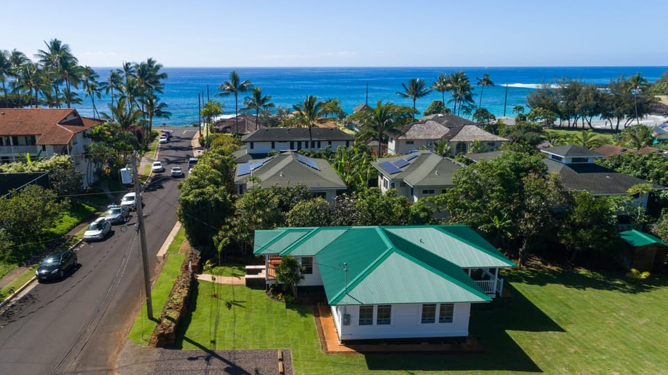 We offer a parking spot alongside the house and more parking on Nalo Rd.