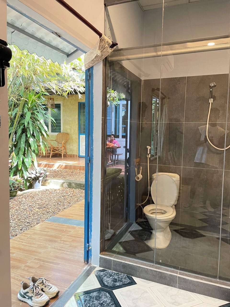 Basic Room, 1 Double Bed with Sofa bed | Bathroom | Free toiletries, hair dryer, slippers, towels