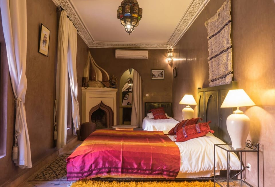 Suite (Fatima) | Iron/ironing board (on request), WiFi (free)