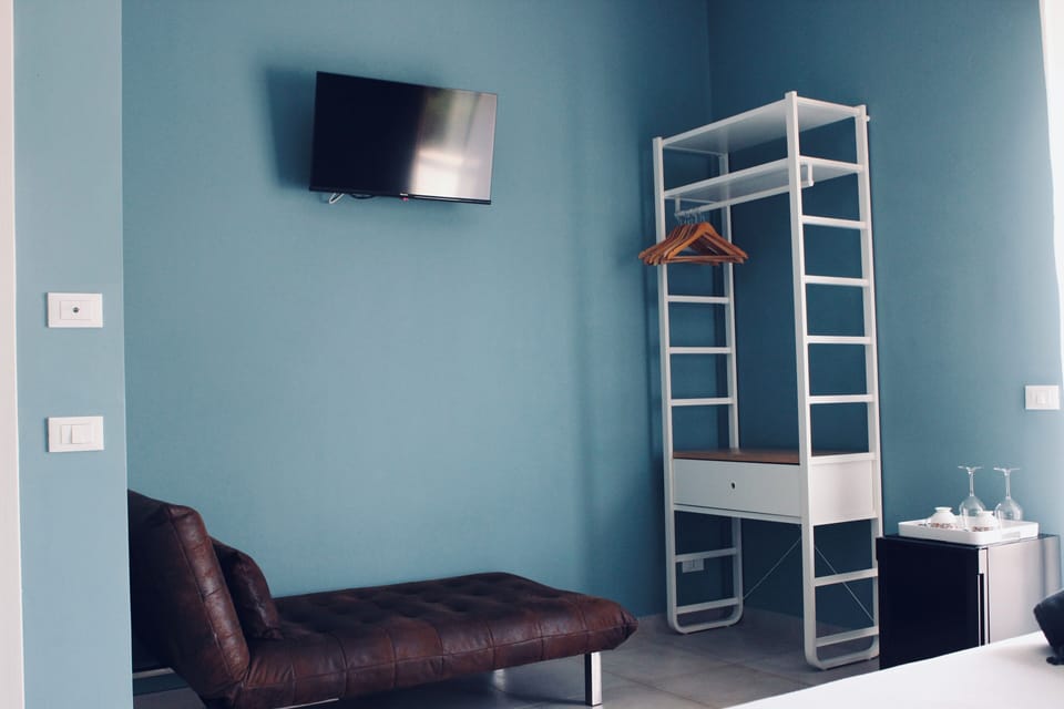 Deluxe Double Room (Adults Only) | Minibar, desk, free WiFi, bed sheets