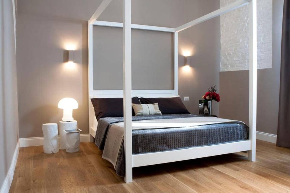 Minibar, in-room safe, desk, blackout drapes