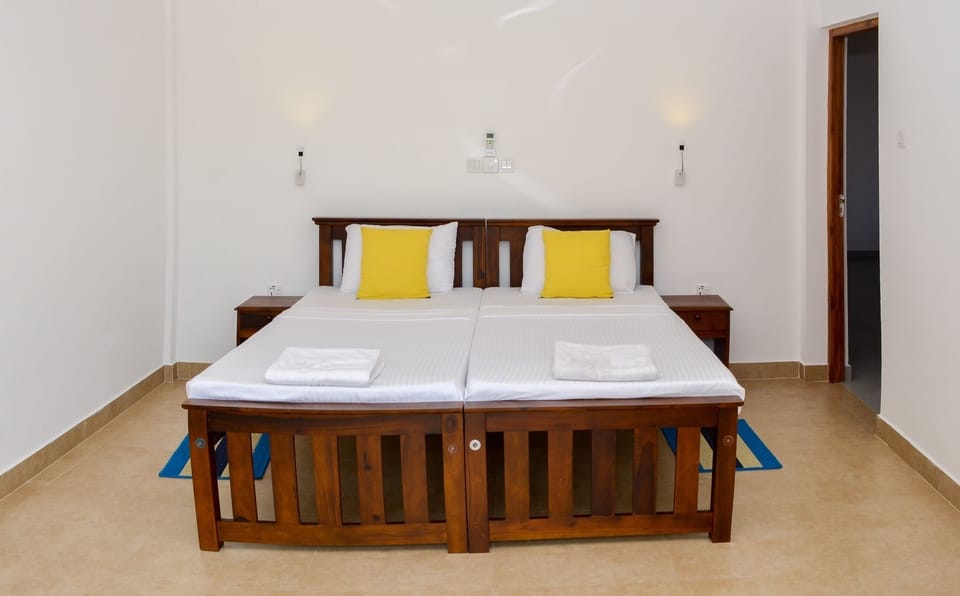 Deluxe Double Room Single Use, 1 Bedroom, Mountain View | 1 bedroom, premium bedding, desk, free WiFi